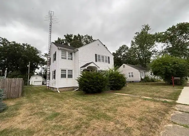 Property at 312 S Porter St, Michigan City, IN, 46360, 2 beds, 1 bath, [object Object]