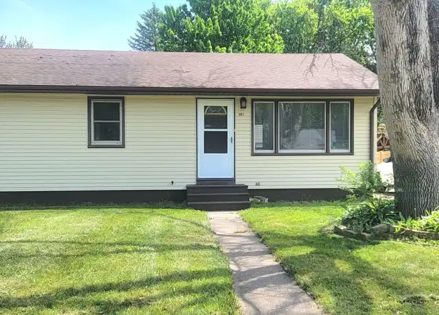 Property at 3061 Neptune Ave, Eau Claire, WI, 54703, 3 beds, 1.5 baths, [object Object]