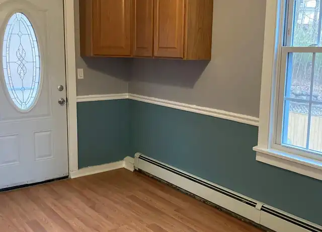 Property at 5 Sullivan Dr, Greenwood Lake, NY, 10925, 3 beds, 1 bath, [object Object]