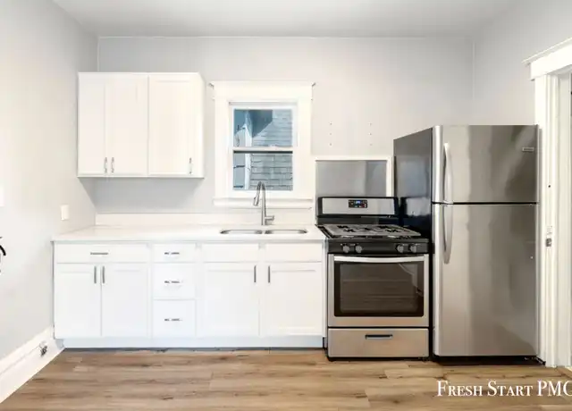 Property at 613 Davis St Unit C, Kalamazoo, MI, 49007, 2 beds, 1 bath, [object Object]