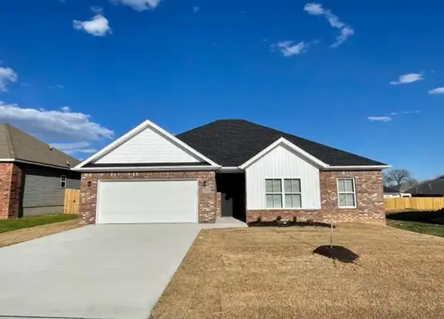 Property at 664 Woodland St, Centerton, AR, 72719, 3 beds, 2 baths, [object Object]