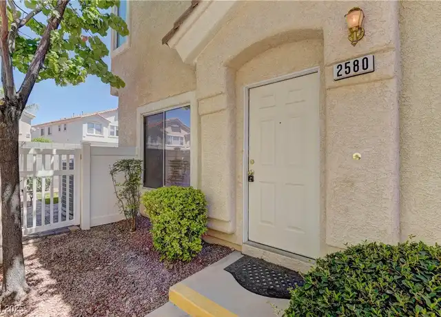 Property at 2580 Velez Valley Way, Henderson, NV, 89002, 3 beds, 2.5 baths, [object Object]