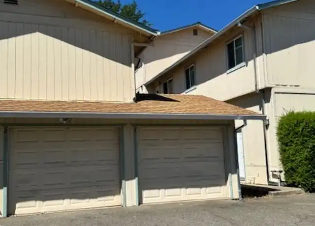 Property at 2092 East St Unit 2, Redding, CA, 96001, 2 beds, 1 bath, [object Object]