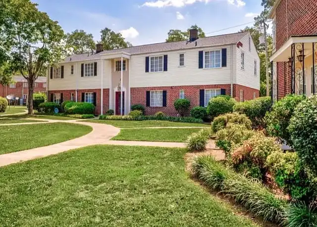 Property at The Oaks - 106 Concord Ave, Anderson, SC, 29621, 2 beds, 1 bath, [object Object]