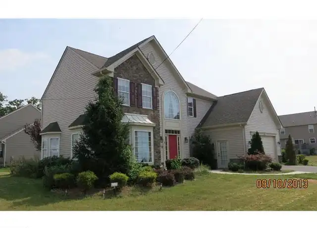 Property at 3 Lardner Rd, Burlington, NJ, 08016, 4 beds, 2.5 baths, [object Object]