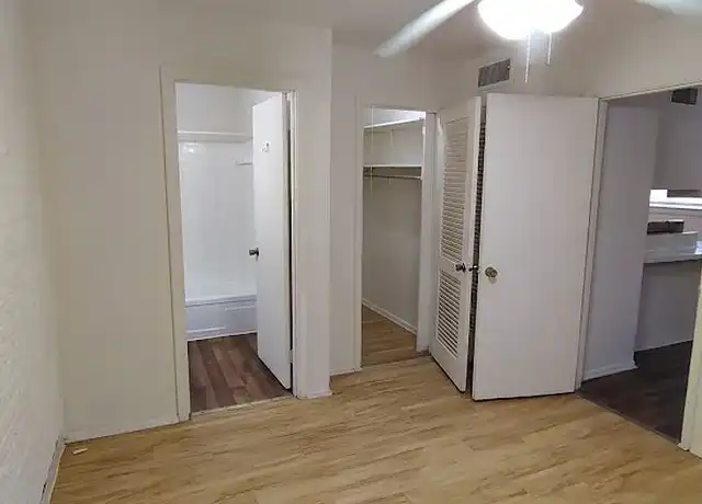 Property at Cantrell Valley - 7201 Kentucky Ave, Little Rock, AR, 72207, 1-2 bed, 1 bath, [object Object]