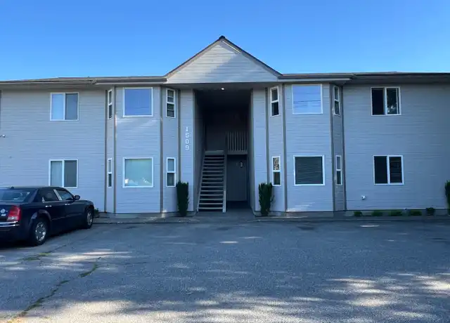 Property at 1509 Fifth St, Wenatchee, WA, 98801, 2 beds, 2 baths, [object Object]
