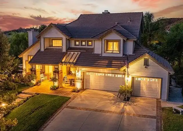 Property at 15305 Saddleback Rd, Canyon Country, CA, 91387, 4 beds, 5 baths, [object Object]