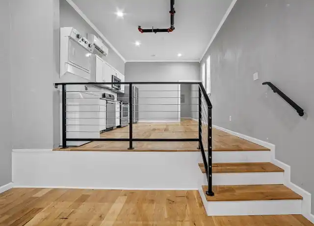 Property at 2714 E 15th St Unit 4, Tulsa, OK, 74104, 1 bed, 1 bath, [object Object]