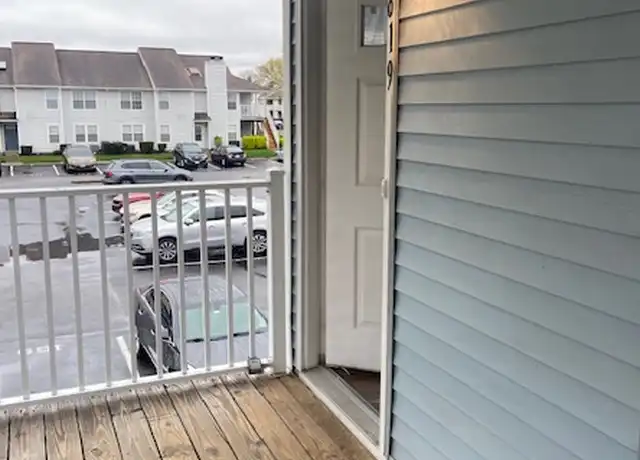 Property at 619 Crows Nest Ct, Virginia Beach, VA, 23462, 2 beds, 1 bath, [object Object]
