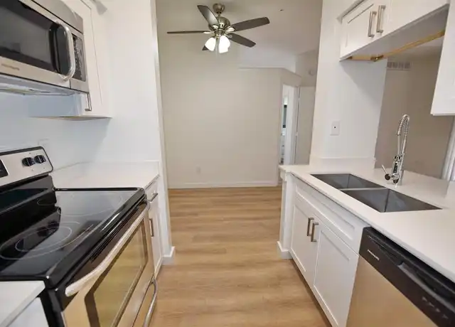 Property at 3701 Cedarplaza Ln, Dallas, TX, 75209, 1 bed, 1 bath, [object Object]