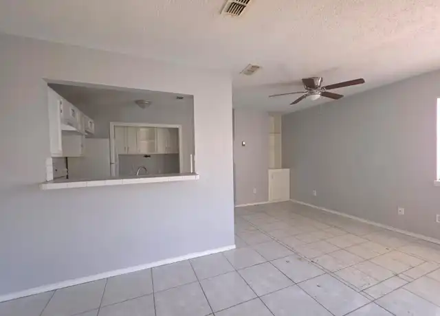 Property at 6200 N 11th St Unit 47 UC, McAllen, TX, 78504, 1 bed, 1 bath, [object Object]