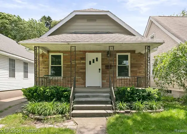 Property at 63 Maplefield Rd, Pleasant Ridge, MI, 48069, 2 beds, 1 bath, [object Object]