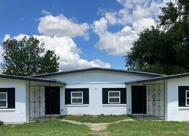 Property at 2904 Southside Dr Unit B, Brownwood, TX, 76801, 2 beds, 1 bath, [object Object]