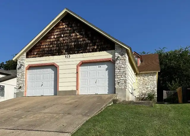 Property at 523 Cutty Trl Unit B, Lakeway, TX, 78734, 2 beds, 2 baths, [object Object]