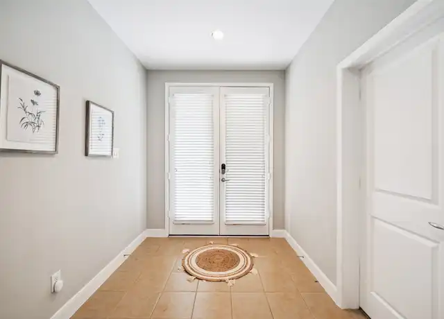 Property at 904 Roy St, Houston, TX, 77007, 3 beds, 3.5 baths, [object Object]
