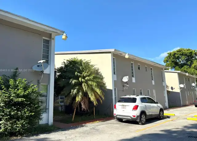 Property at 1525 NW 19th Ter #2, Miami, FL, 33125, 1 bed, 1 bath, [object Object]