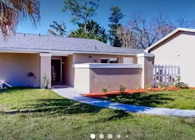 Property at 10 Carr Ln, Palm Coast, FL, 32137, 4 beds, 2 baths, [object Object]