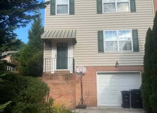Property at 2047 Harvest Dr, Winchester, VA, 22601, 3 beds, 2 baths, [object Object]