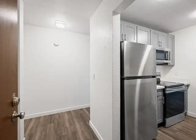 Property at 4345 32nd Ave W Unit 402, Seattle, WA, 98199, 1 bed, 1 bath, [object Object]