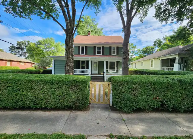 Property at 701 E Loren St, Springfield, MO, 65807, 5 beds, 2 baths, [object Object]