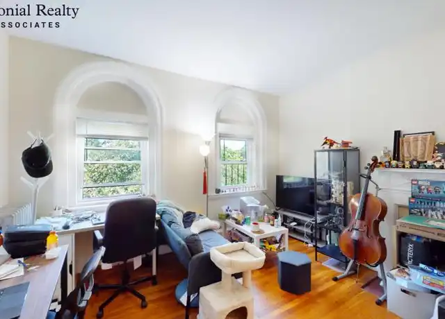 Property at 1073 Beacon St, Brookline, MA, 02446, 1 bed, 1 bath, [object Object]