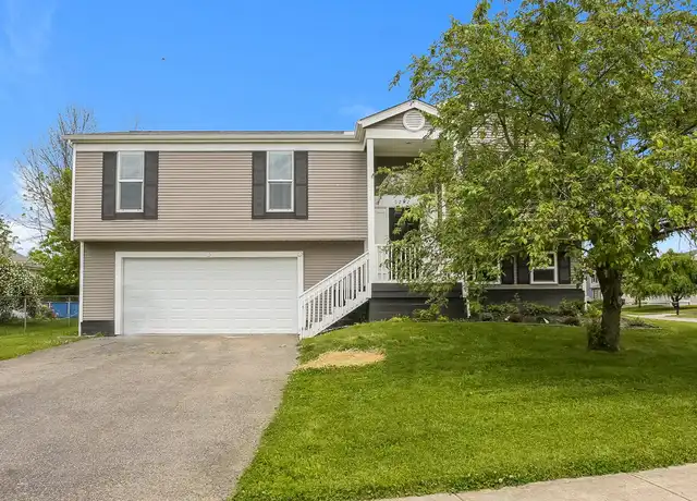 Property at 6252 Tanbark Ct, Galloway, OH, 43119, 3 beds, 2.5 baths, [object Object]