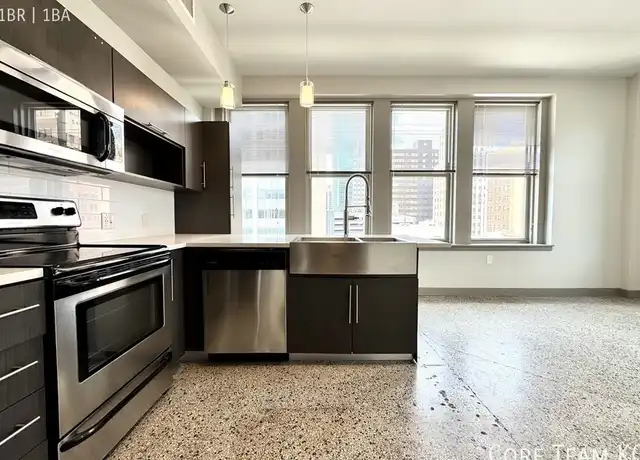 Property at 306 E 12th St Unit 1325, Kansas City, MO, 64108, 1 bed, 1 bath, [object Object]