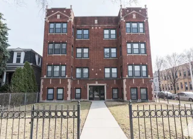 Property at 2457 W Logan Blvd Unit 2457-1, Chicago, IL, 60647, 2 beds, 2 baths, [object Object]