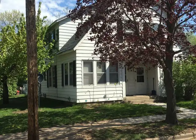 Property at 1520 Avenue A St, Eau Claire, WI, 54703, 3 beds, 1 bath, [object Object]