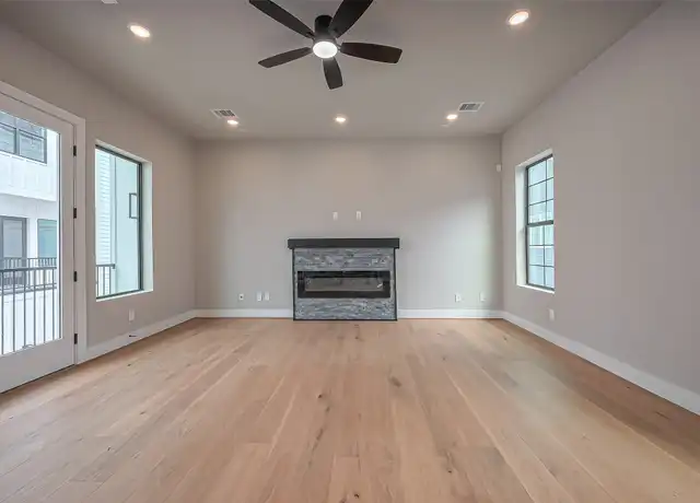 Property at 1222 W 24th St Unit D, Houston, TX, 77008, 3 beds, 3.5 baths, [object Object]