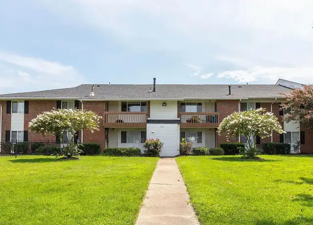 Property at Patriot Pointe Apartments - 124 Palm Beach Pl, Virginia Beach, VA, 23452, 1-3 bed, 1-1.5 bath, [object Object]