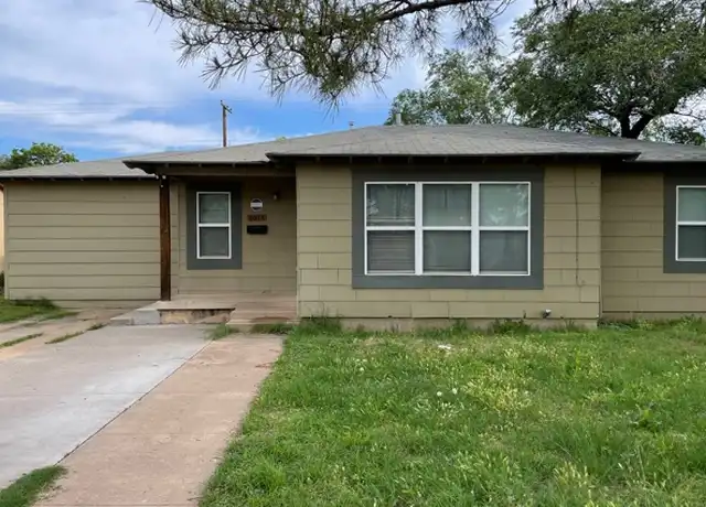 Property at 2014 49th St, Lubbock, TX, 79412, 3 beds, 2 baths, [object Object]