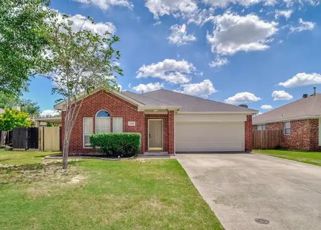 Property at 2500 Westheimer Rd, Denton, TX, 76210, 3 beds, 2 baths, [object Object]