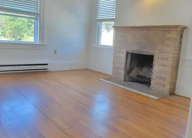 Property at 46 Walnut St Unit 2nd FL, Palmer, MA, 01069, 2 beds, 1 bath, [object Object]