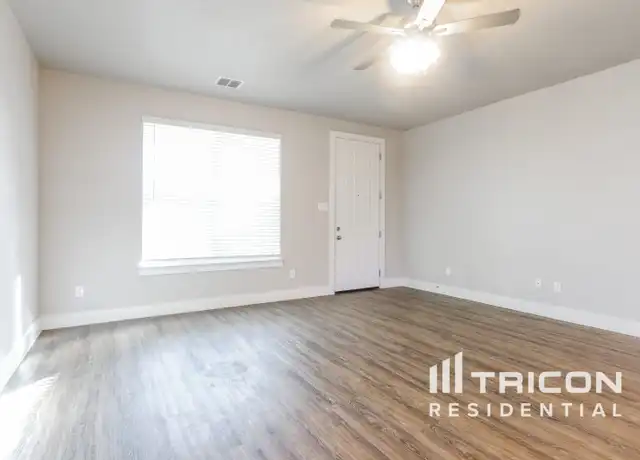 Property at 10321 Fort Ewell Trl, Crowley, TX, 76036, 3 beds, 2 baths, [object Object]