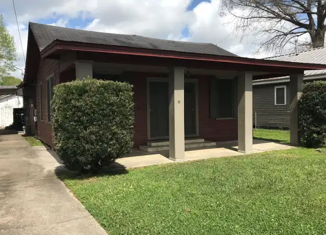 Property at 202 Saint Michael St, Lafayette, LA, 70506, 4 beds, 2 baths, [object Object]