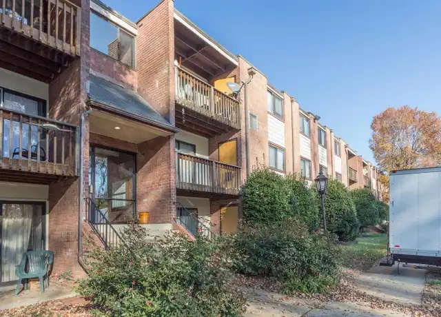 Property at 10724 West Dr #302, Fairfax, VA, 22030, 2 beds, 1 bath, [object Object]