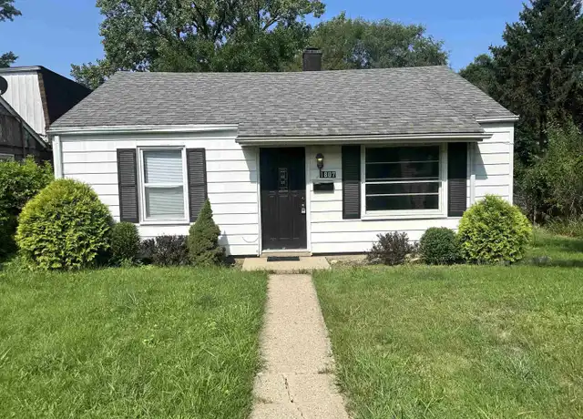 Property at 1807 N Underhill St, Peoria, IL, 61604, 2 beds, 1 bath, [object Object]
