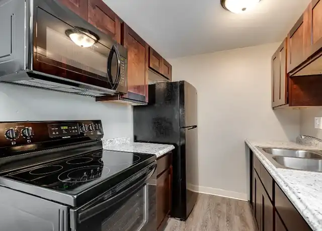 Property at Imperial Continental Court Apartments - 805 Continental Ct, Vandalia, OH, 45377, 1 bed, 1 bath, [object Object]