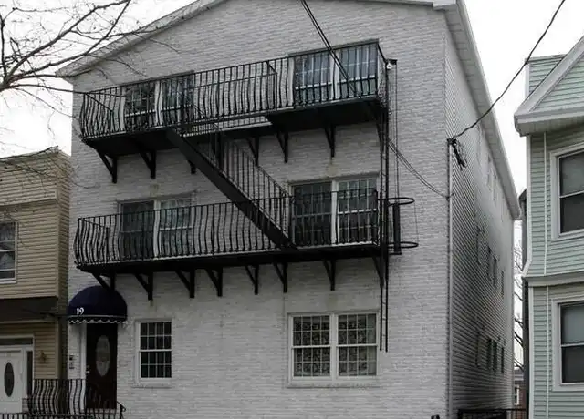 Property at 19 Van Wagenen Ave Unit 1F, Jersey City, NJ, 07306, 2 beds, 1 bath, [object Object]