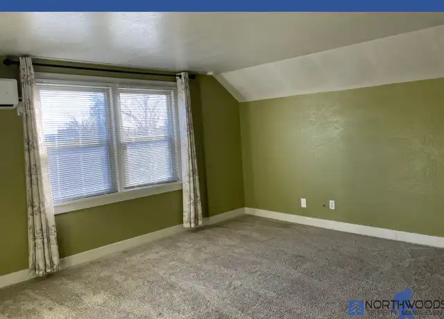 Property at 530 Pennsylvania Ave, Medford, OR, 97501, 1 bed, 1 bath, [object Object]