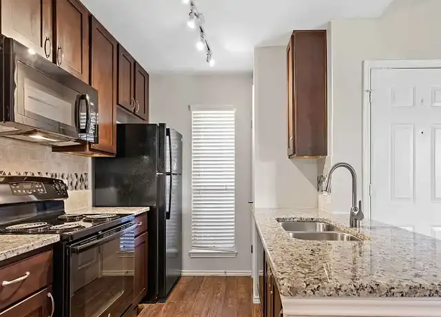 Property at Oakhaven - 3330 Country Square Dr, Carrollton, TX, 75006, 1-2 bed, 1-2 bath, [object Object]