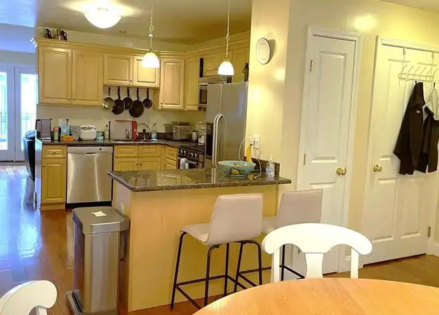 Property at 239 Prospect St #3, Cambridge, MA, 02139, 2 beds, 1.5 baths, [object Object]