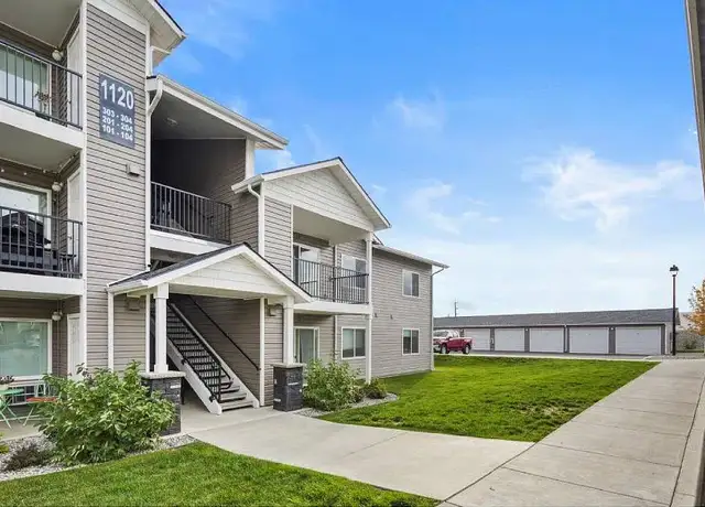 Photo of 1124 E 4th Ave, Post Falls, ID 83854
