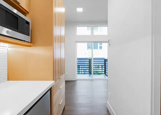 Photo of 510 Broadway, Seattle, WA 98122