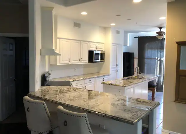Property at 8180 E Shea Blvd #1052, Scottsdale, AZ, 85260, 3 beds, 2.5 baths, [object Object]