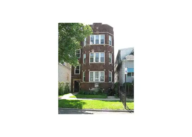 Property at 8408 S Kingston Ave Unit LL, Chicago, IL, 60617, 1 bed, 1 bath, [object Object]