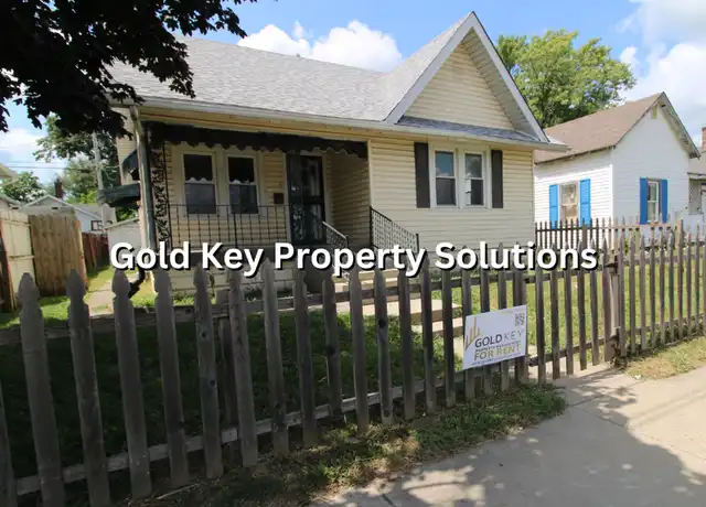 Property at 2509 Central Ave, Anderson, IN, 46016, 2 beds, 2 baths, [object Object]