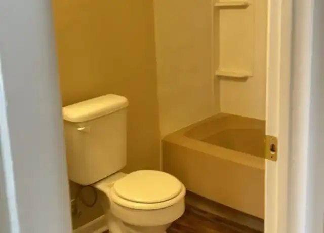Property at 128 4th St NW Unit 1, Arab, AL, 35016, 1 bed, 1 bath, [object Object]